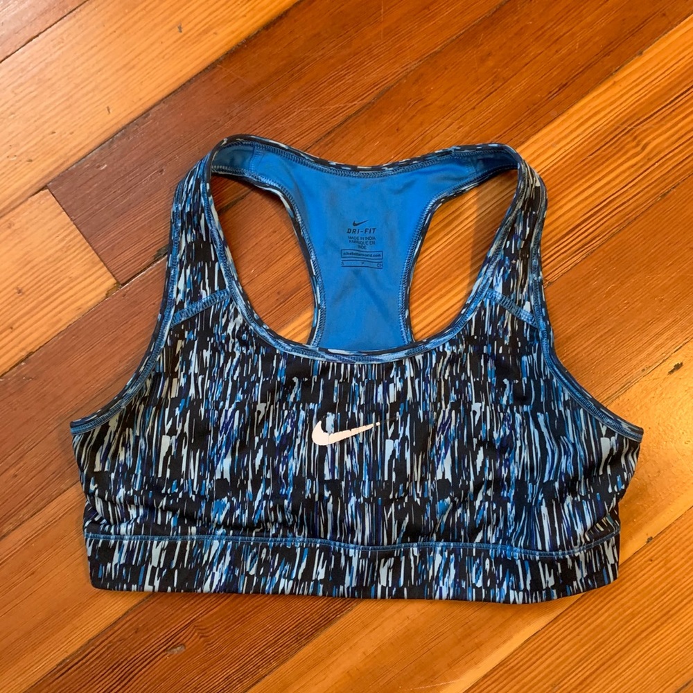 Nike sports bra